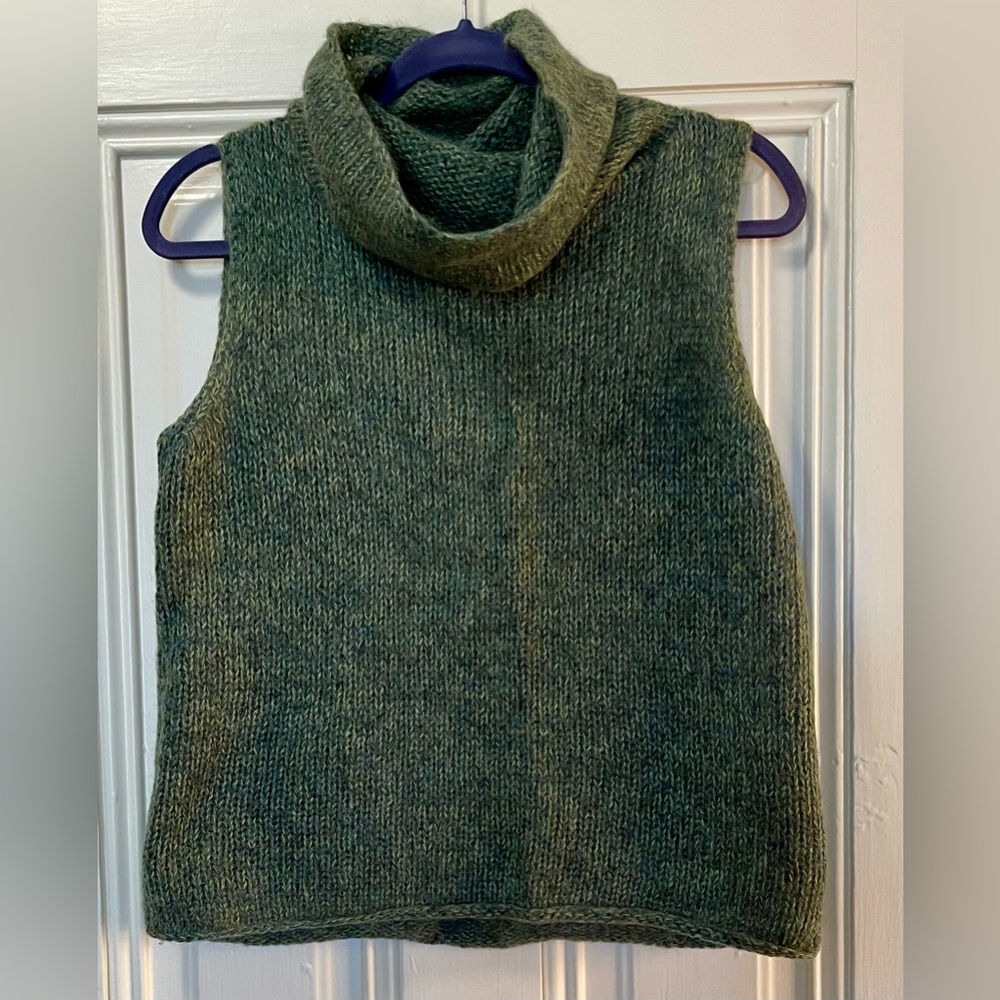 Margaret O’Leary Cowl Neck Pullover Sleeveless Hand Knit  Sweater, Sz 2